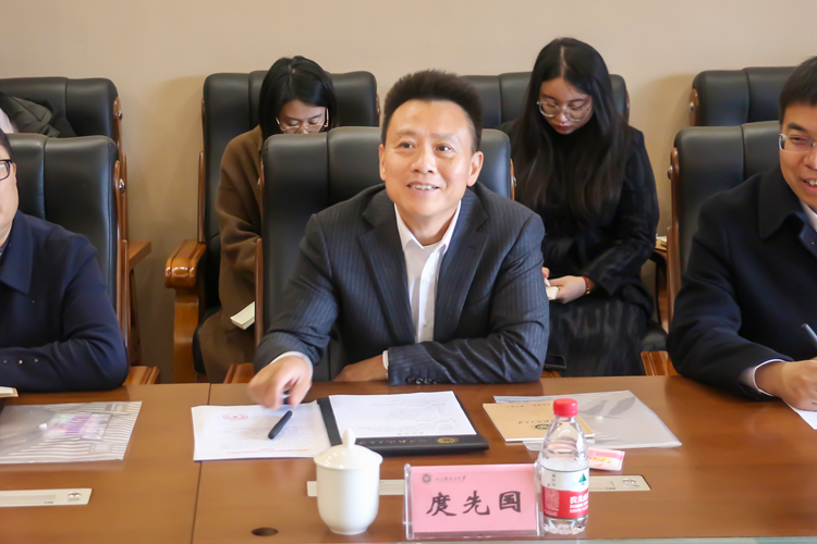 IMG_0011.jpg IMG_0011.jpg