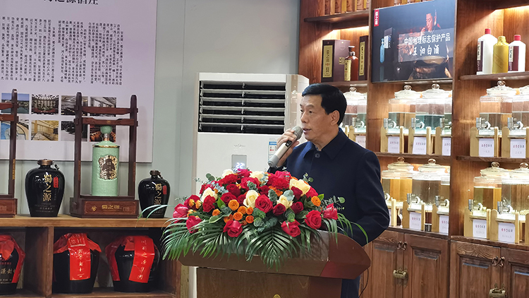 杨健(四川省经济和信息化厅二级巡视员).jpg 杨健(四川省经济和信息化厅二级巡视员).jpg