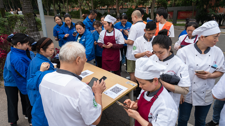 LJH_5166.jpg LJH_5166.jpg