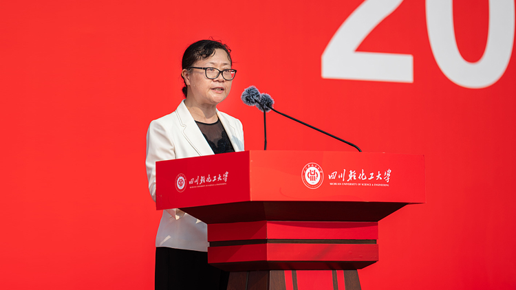 LJH_3032.jpg LJH_3032.jpg