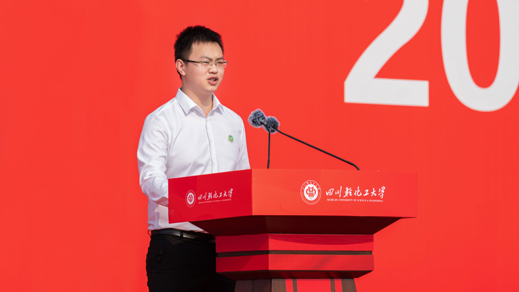 LJH_3109.jpg LJH_3109.jpg