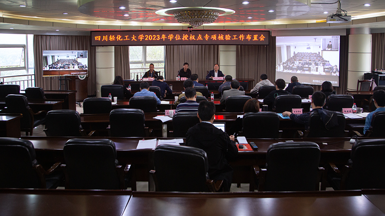 XCB_0333.jpg XCB_0333.jpg