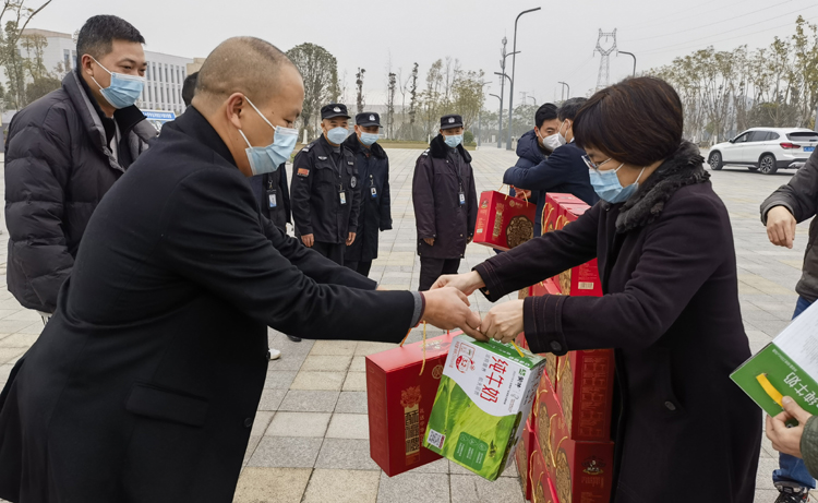 李白河校区2.jpg