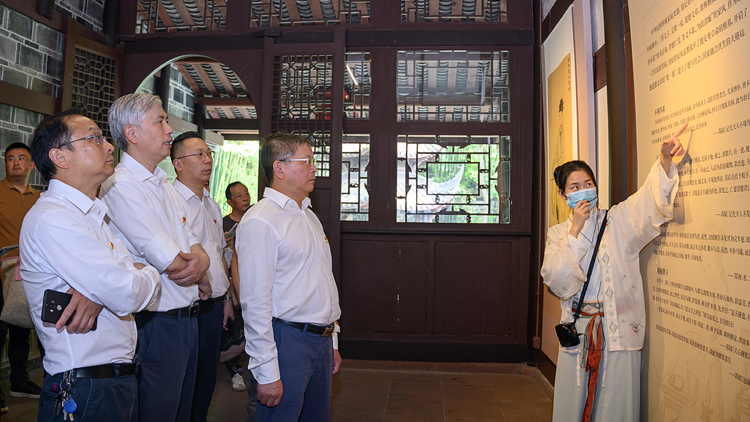 YAM_1537.jpg YAM_1537.jpg