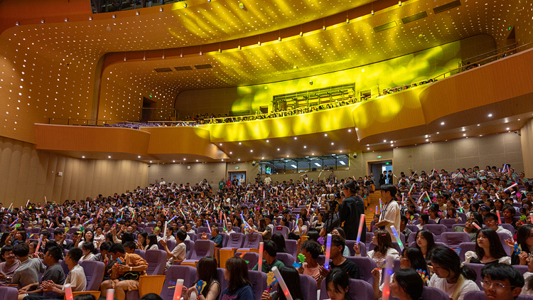 LJH_3679.jpg LJH_3679.jpg