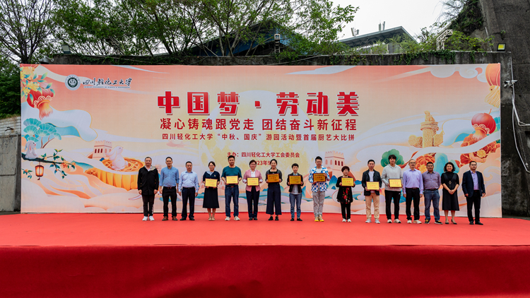 LJH_4156.jpg LJH_4156.jpg