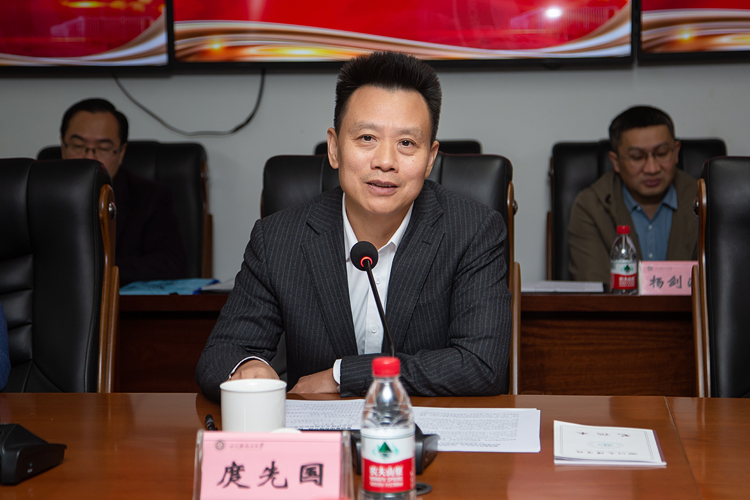 XCB_6371.jpg
