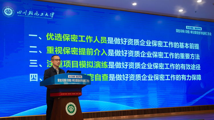 XCB_4191.jpg XCB_4191.jpg