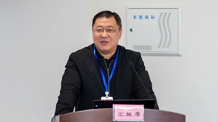 陈旭2.jpg 陈旭2.jpg