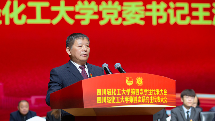 XCB_4360.jpg XCB_4360.jpg