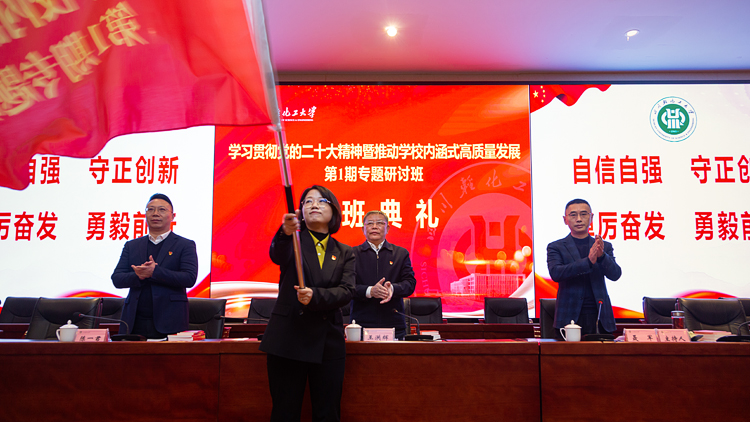 XCB_7911.jpg