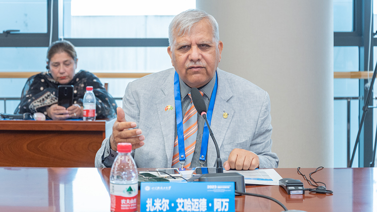 ZYX_7403.jpg ZYX_7403.jpg