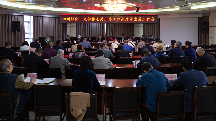 XCB_0053.jpg XCB_0053.jpg