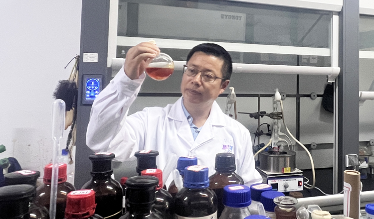 1-蒋维东.jpg 1-蒋维东.jpg