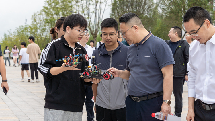 DSC00399.jpg DSC00399.jpg