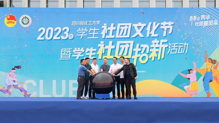 DSC_4235x.jpg DSC_4235x.jpg