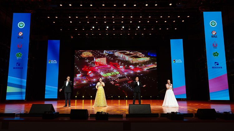 XCB_1289.jpg XCB_1289.jpg