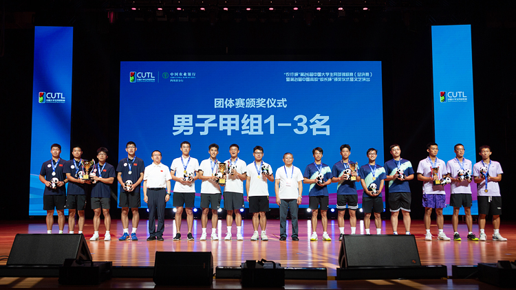 XCB_0978.jpg XCB_0978.jpg