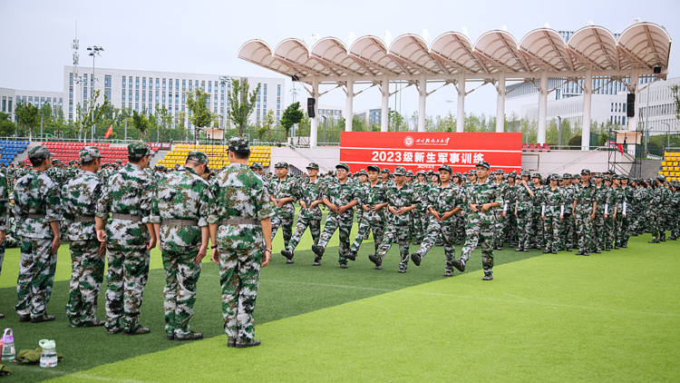 XCB_4580.jpg XCB_4580.jpg