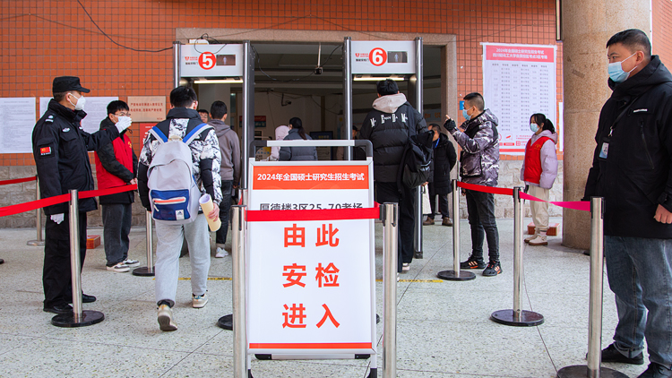 XCB_7814.jpg XCB_7814.jpg