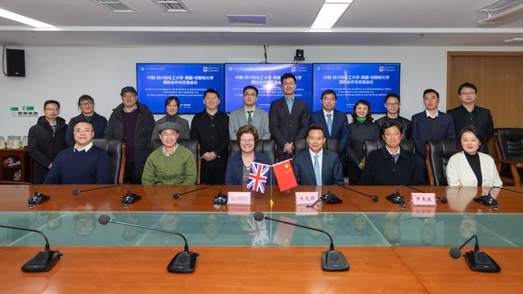 IMG_0556.jpg IMG_0556.jpg