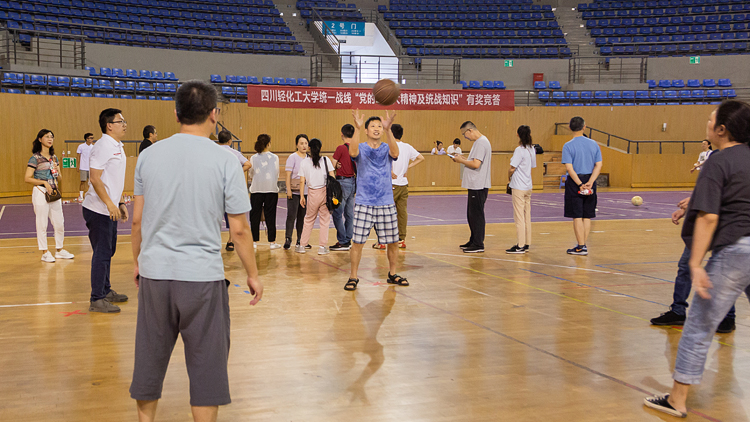 XCB_4403.jpg XCB_4403.jpg