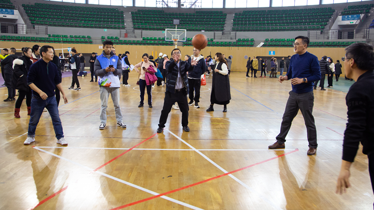 XCB_9289.jpg XCB_9289.jpg