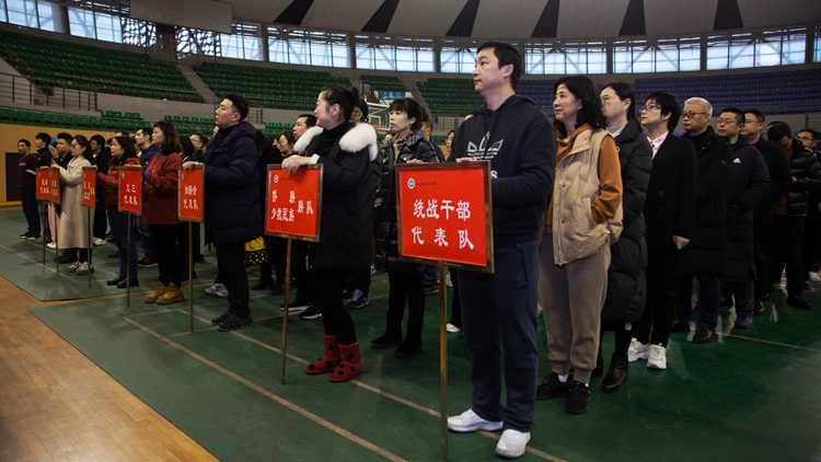 XCB_9185.jpg XCB_9185.jpg