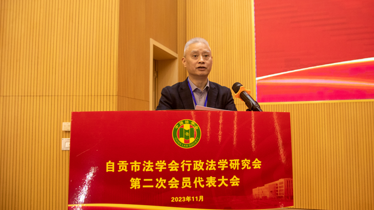 IMG_4837.jpg IMG_4837.jpg