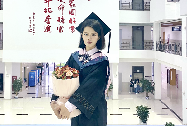 宣杨瑜.png 宣杨瑜.png