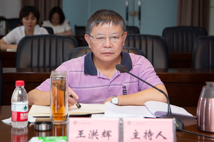 XCB_4821.jpg XCB_4821.jpg