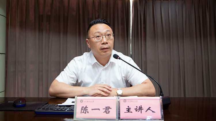 XCB_0255.jpg XCB_0255.jpg