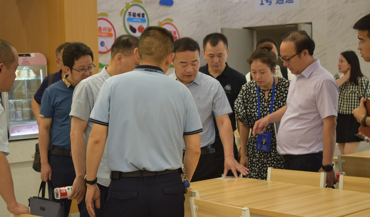 DSC_0423(1).jpg DSC_0423(1).jpg